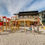 Szálloda Almhotel Kaernten 4*