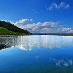 Almhotel Kaernten Szálloda