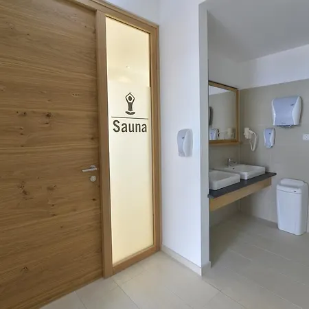 Almhotel Kaernten ゾンネンアルペ・ナスフェルト