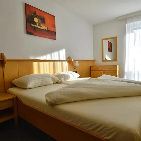 Almhotel Kaernten Szálloda