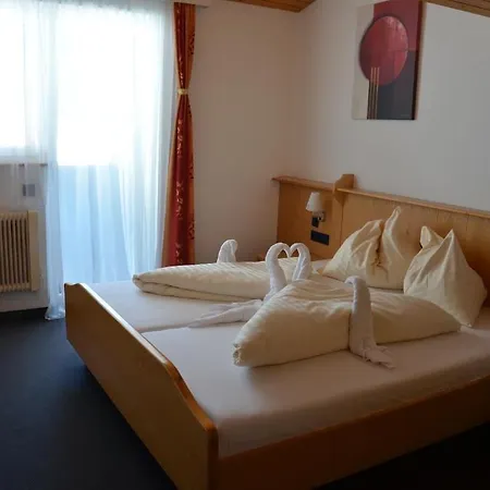 Almhotel Kaernten Szálloda 4*