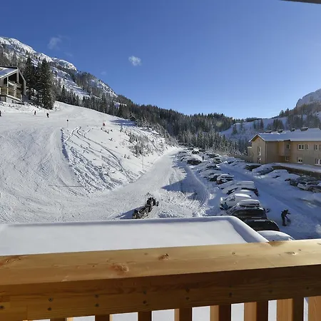 Almhotel Kaernten 4*