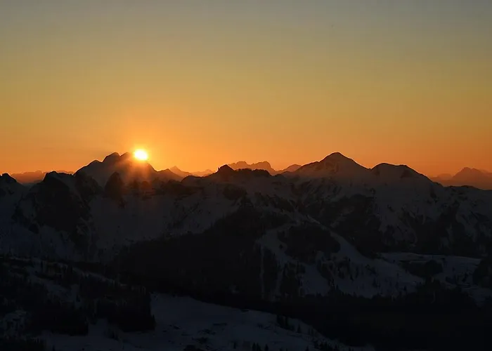 Hotel Almhotel Kaernten